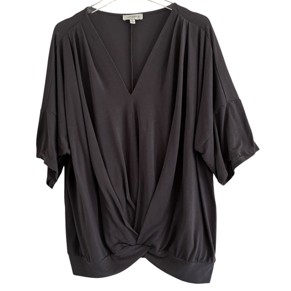 Umgee Drape Twist Front Dropped Short Sleeve Pullover Top 1X